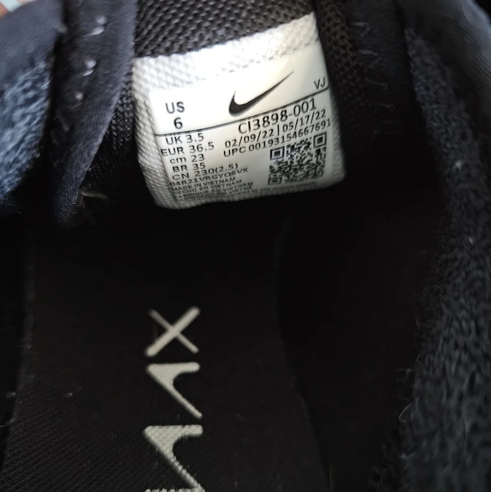 Nike | Air Max Dia Sneakers - Picture 8 of 10